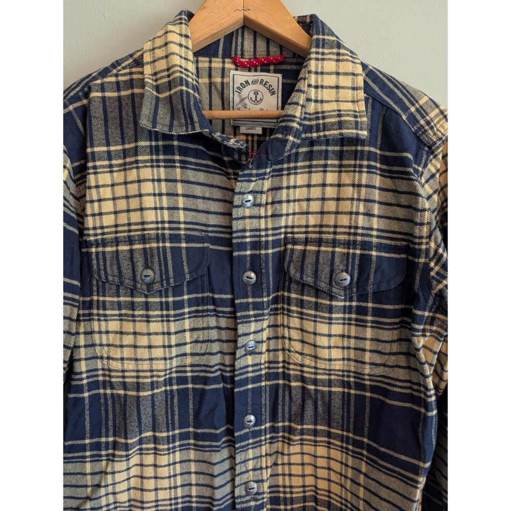Iron and Resin Heavy Flannel Men's Small Blue Yellow Freedom Riders Button Up